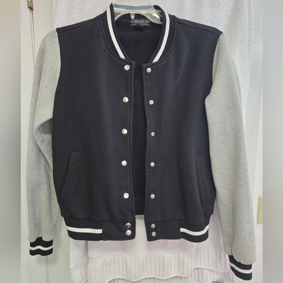 Forever21+ Letterman Varsity Jacket Size 0X EUC - Picture 1 of 4